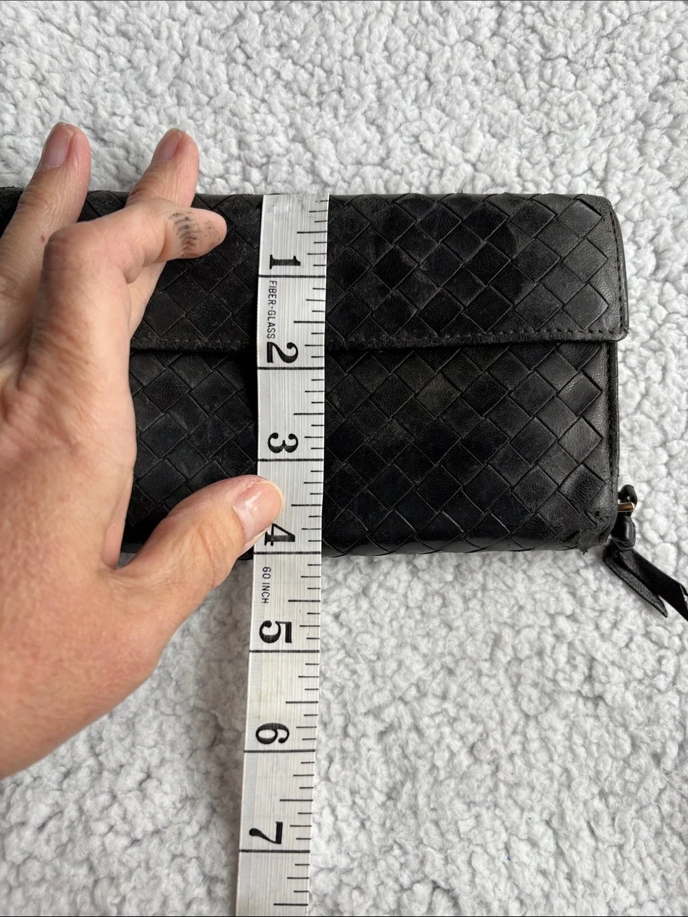 Bottega Veneta Black Intrecciato Leather Zip Wallet - Picture 10 of 10